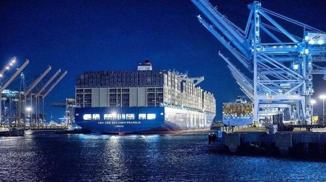 三亚浅谈露天料场港口关闭题目标实验办法